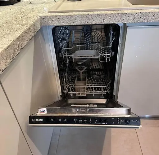 Eden Central Apartment - Modern 2Br In Tirana City Center