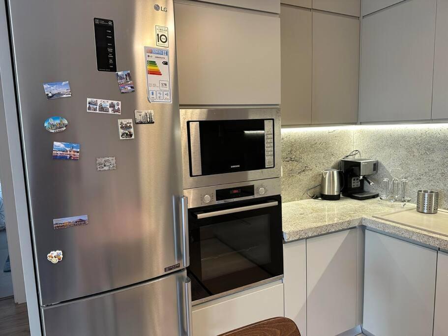 Eden - Modern 2br In Center Tirana