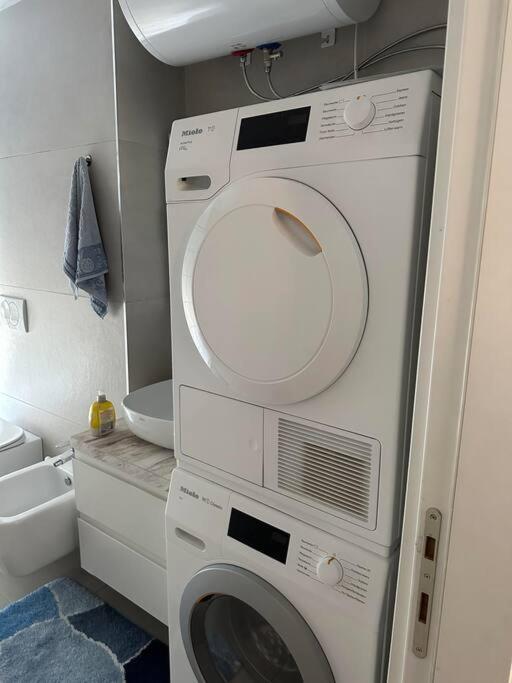 Apartment Eden Central Apartment - Modern 2Br In Tirana City Center